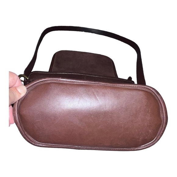 Vintage COACH Bleecker No. B7M-4153 Smooth Leather Bucket Shoulder Bag - Picture 12 of 16